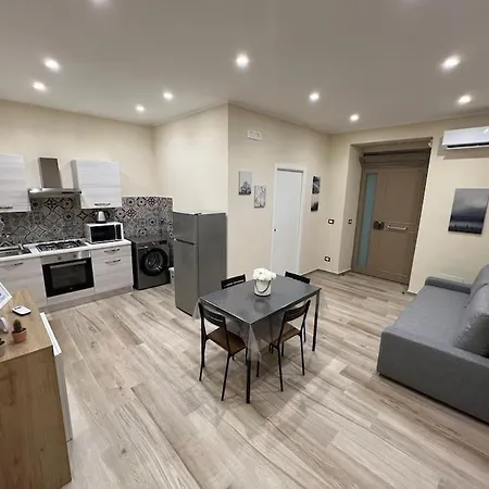 Apartment La Dimora Etnea *